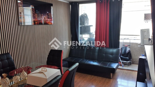 Departamento En Venta De 2 Dorm. En Santiago