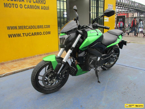 Moto Bajaj Dominar D 400