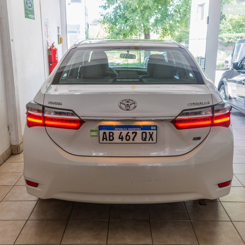 Toyota Corolla 2017 1.8 Xli Cvt 140cv