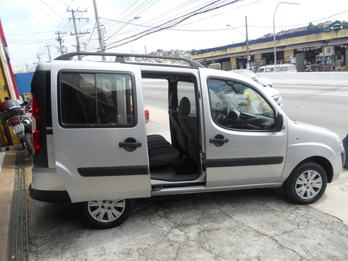 Fiat Doblò 1.8 Mpi Essence 16v Flex 4p Manual