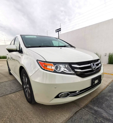 Imagen 2 de 11 de Honda Odyssey 2015 3.5 Touring V6 At