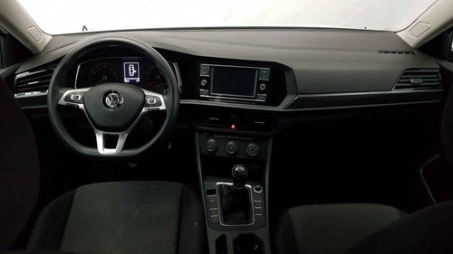 Imagen 9 de 15 de Volkswagen Jetta 2019 4p Comfortline L4/1.4/t Man