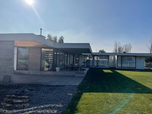 Imagen 18 de 25 de Amplia Casa En Venta Sector Exclusivo Chicureo