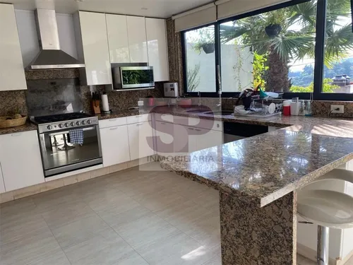 Casa En Calle Cerrada Con Seguridad Lomas De Vista Hermosa