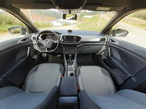 Imagem 6 de 13 de Volkswagen T-cross 1.0 200 Tsi Total Flex Comfortline