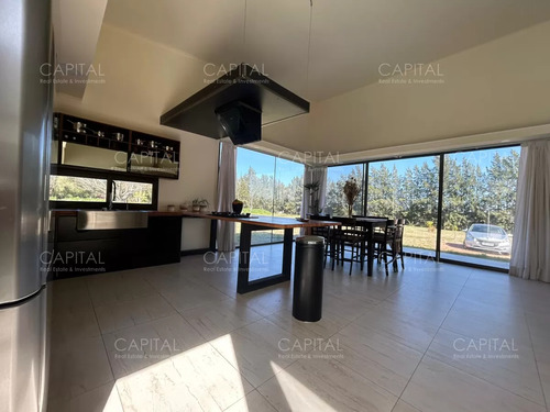 Chacra Con Casa Moderna En Venta, Ruta 39.