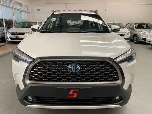 Imagen 2 de 18 de Toyota Corolla Cross 1.8 Seg Hybrid Cvt 2022