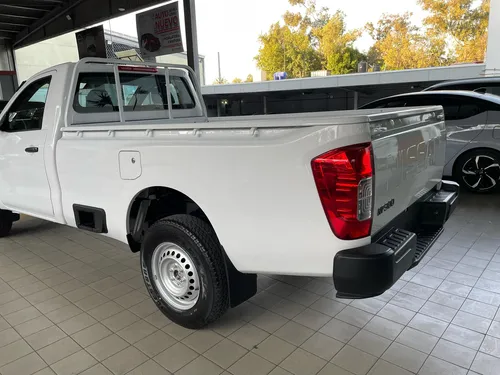 Nissan NP300 2.5 Pick Up Mt Ac