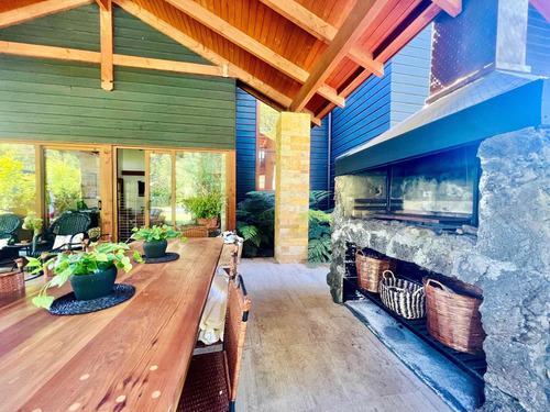 Imagen 8 de 20 de Espectacular Casa De 350 M2 Entre Villarrica Y Pucón