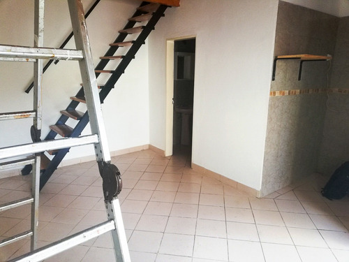 Venta Lindo Ph 2 Amb. Con Patio. Nuevo - Chubut 1348,