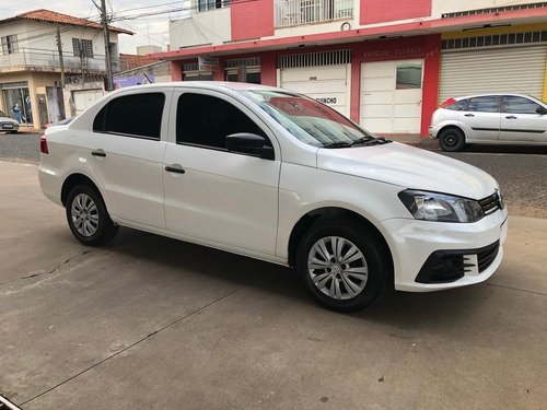 Imagem 1 de 7 de Volkswagen Voyage 1.0 Branco 2018