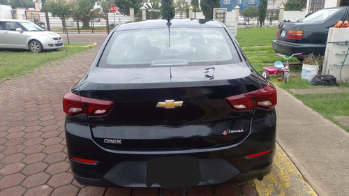 Chevrolet Onix 1.0t Ls Mt
