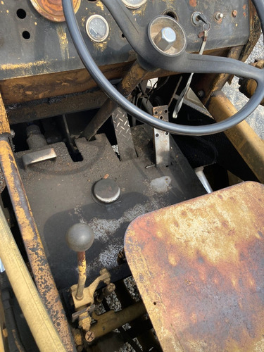 Imagem 11 de 13 de Carregadeira Allis-chalmers Tl-14da Ano 1985 4x4