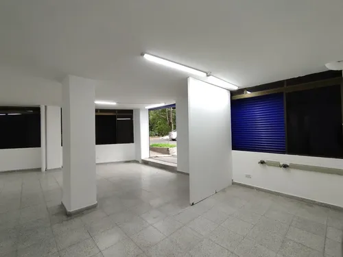 Arriendo Local En Floresta