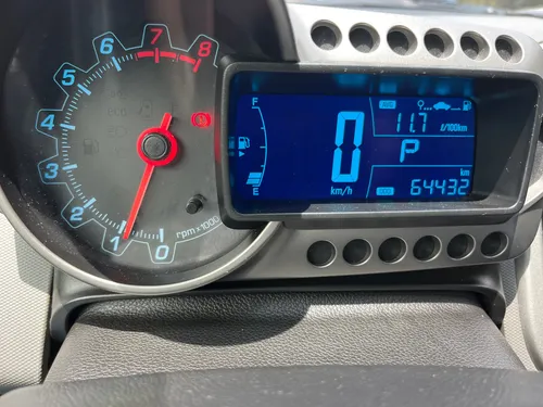 Chevrolet Sonic 1.6 Lt 5 p