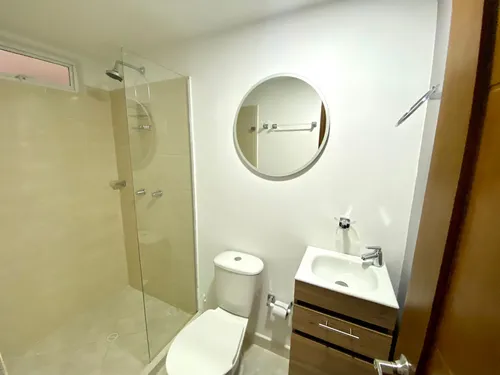 Apartamento En Laureles Cerca Al Primer Parque (a)