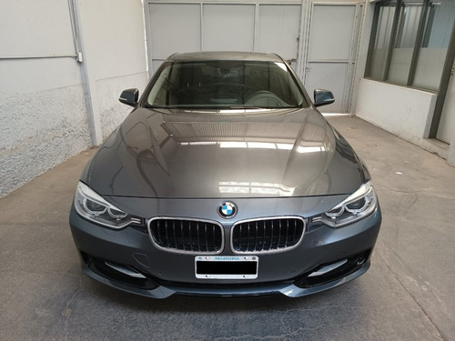 BMW Serie 3 2.0 328i Sedán Sport 245cv