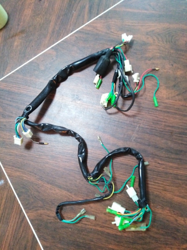 Arnes Eléctrico Rayo Y Custom 250cc 2 Pistones En Línea