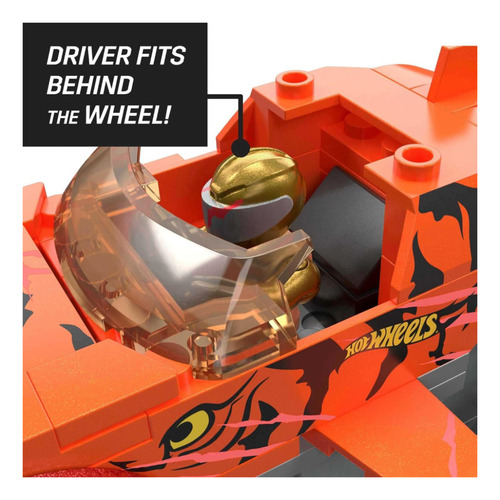 Hot Wheels Monster Trucks S & C Tiger Shark Chomp Course