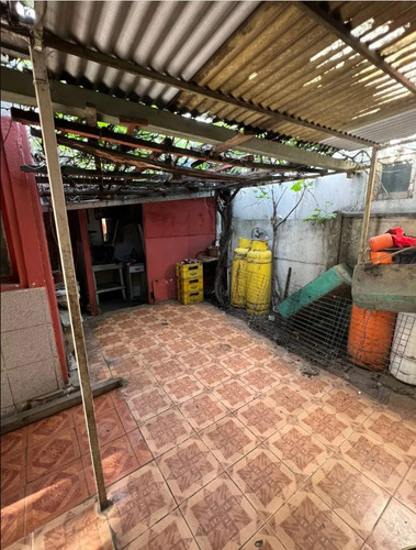 Vendo Casa Av. Salvador Allende 177, San Joaquín