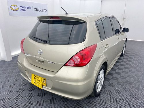 Imagen 9 de 20 de Nissan Tiida Hb Automatico 1.8