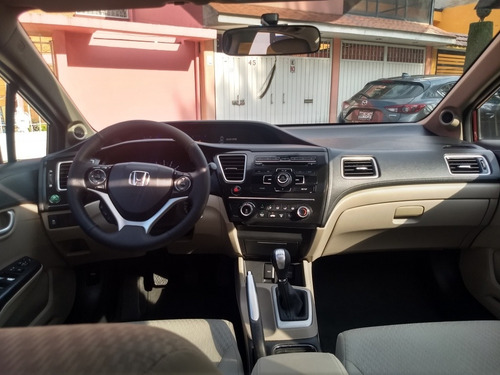 Imagen 13 de 15 de Honda Civic 1.8 Ex Sedan L4 Man Mt 2015