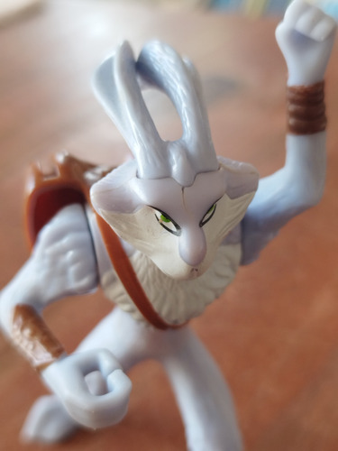 Muñeco Conejo Del Origen De Los Guardianes Mc Donalds (Usado)