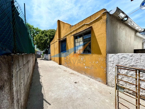 Venta Con Renta De Casa Con Terreno + Apartamento + Monoambiente En Paso De La Arena! Rentabilidad Anual Del 9% Aproximada!
