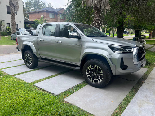 Toyota Hilux Srx 4x4 At