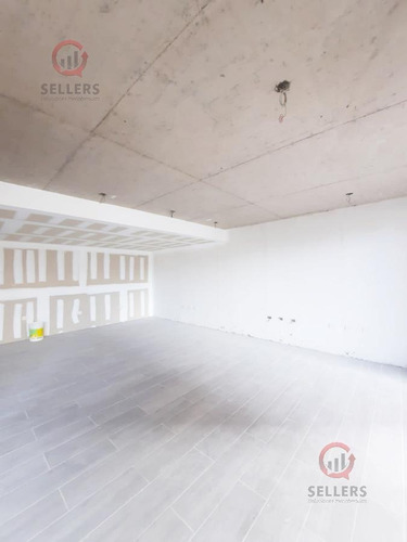 Imagen 4 de 8 de Venta - Oficina En Semipiso 91.2 M2 - Centro - Neuquén