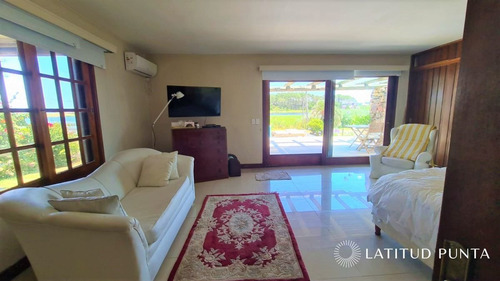 Imagen 25 de 30 de Casa En Alquiler - Punta Del Este Pinares
