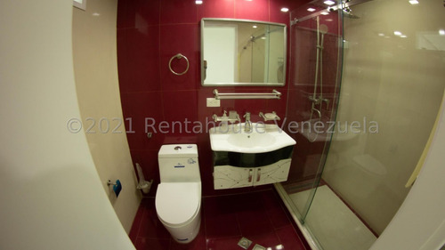 Imagen 11 de 17 de Casa En Venta En Cumbres De Curumo