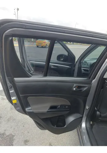Suzuki Swift 1.2 Hatchback Versión Full Equipo