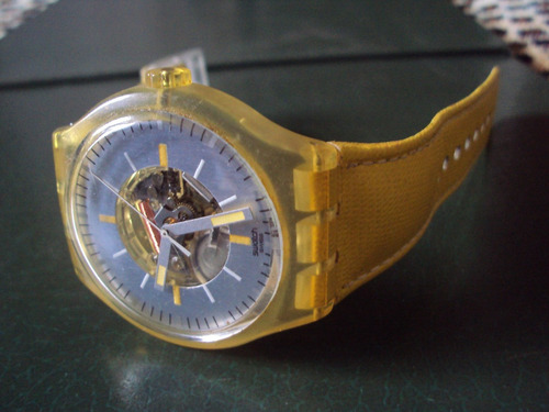 Relógio Swatch Amarelo
