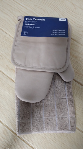 Set De Reparador, Posapava Y Manopla Para Horno Beige Liso