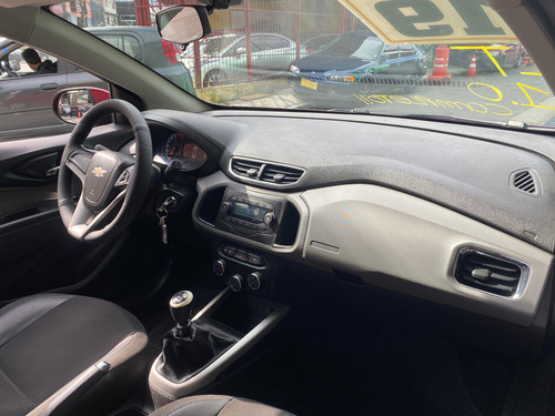 Chevrolet Onix ONIX HATCH LT 1.0 8V FLEXPOWER 5P MEC.