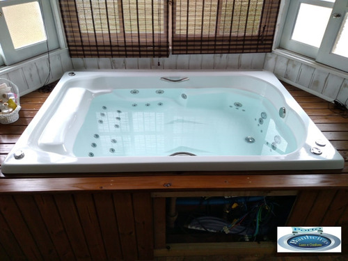 Banheira Hidromassagem Luxo Completa + Air Blower E Ozonio