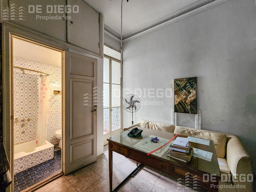 Departamento Estilo Frances De 7 Ambientes En Venta A Pocos Metros De Plaza San Martin, En Retiro