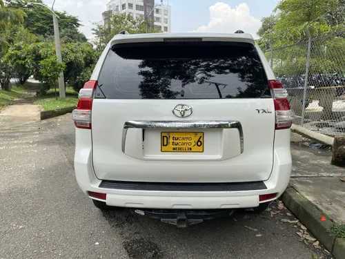 Toyota Prado 3.0 Tx-l Diesel 4x4 At 2011