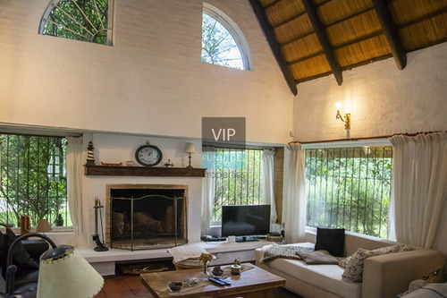 Muy Linda Casa En Zona Rincón Del Indio, Punta Del Este- Ref: 509
