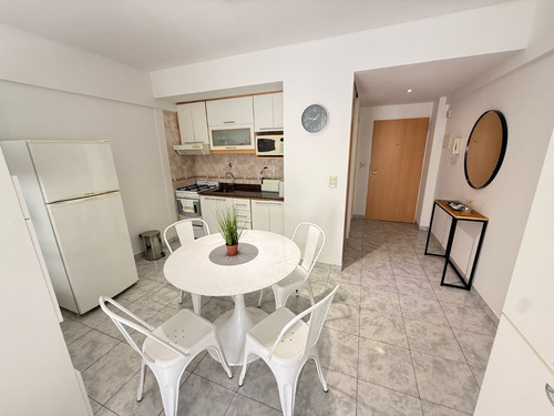 Venta Departamento Monoambiente Muy Luminoso Zona Palermo / Recoleta Hospital De Niños General Gutiérrez