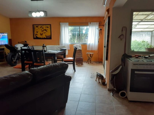 Importante Padrón 500 M2. Casa Más Apto.
