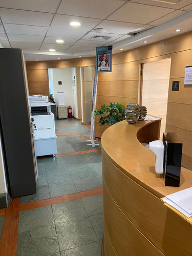 Venta Oficina - Av. Vitacura - Luis Pasteur
