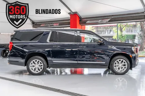 GMC Yukon 6.2 Denali 8 Vel Awd At