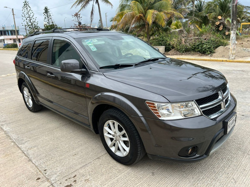 Dodge Journey 2.4 Sxt+ 7 Pasajeros Lujo Mt