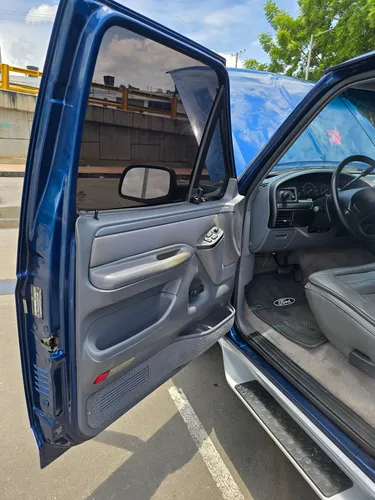 Ford F-150 5.0 Xlt Flare Side