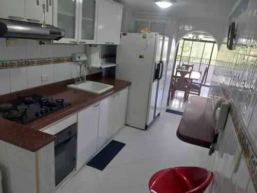 Apartamento Excelente Ubicación Par Venta O Arriendo