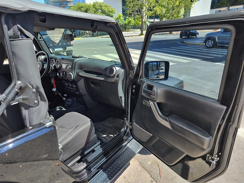 Imagen 16 de 19 de Jeep Wrangler 2016 Sport 4x4 Abasto Motors