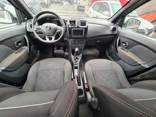 Imagem 11 de 15 de Renault Logan Zen 1.6 2021 - Semi-zero - Confira