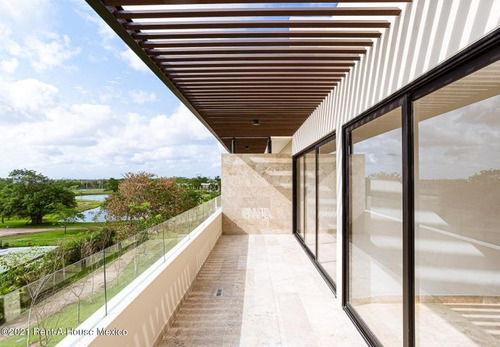 Imagen 6 de 13 de Departamento En Venta En Merida , Cabo Norte Gy. 21-4727